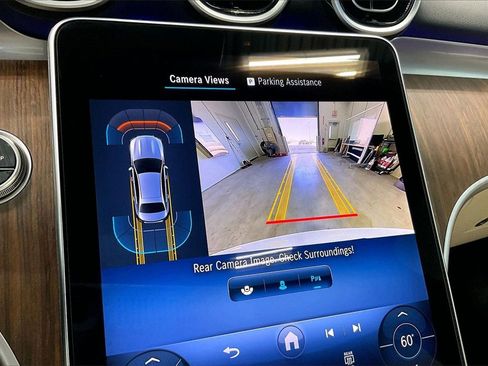 Used 2025 Mercedes-Benz C 300 Sedan image 26