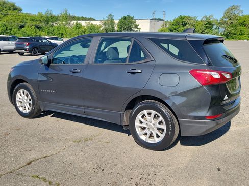 Used 2020 Chevrolet Equinox LS AWD/4WD image 7