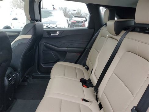 Certified 2022 Ford Escape Titanium w/ Class II Trailer Tow Package image 25