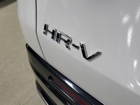 Certified 2024 Honda HR-V EX-L image 8