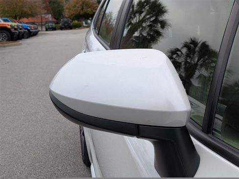 Used 2025 Toyota Corolla LE image 11