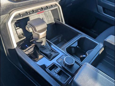 Used 2023 Toyota Tundra SR5 w/ SR5 Convenience Package image 18