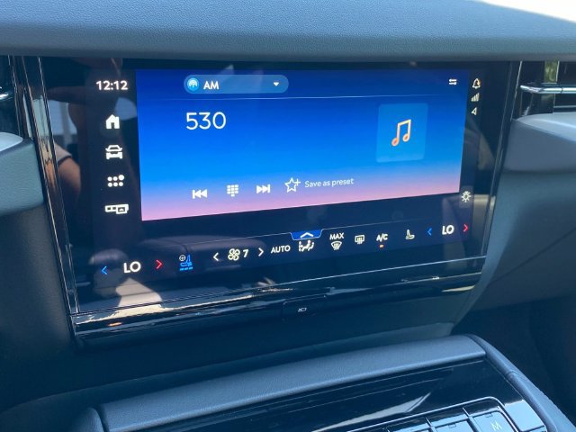 New 2026 Lincoln Navigator Reserve w/ Jet Appearance Package AWD/4WD image 19