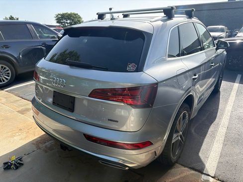 Used 2021 Audi Q5 e Prestige AWD/4WD image 5