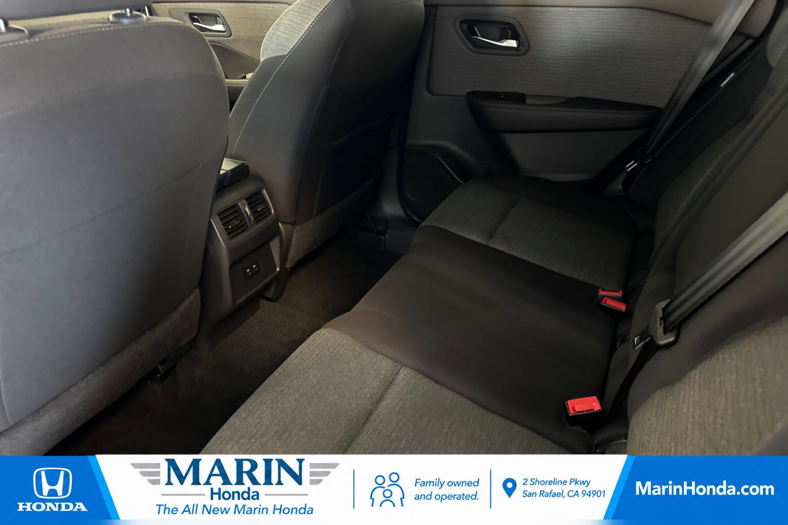Used 2023 Nissan Rogue SV FWD image 13