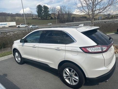 Used 2018 Ford Edge SEL w/ Equipment Group 201A image 24