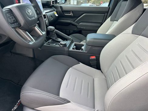 New 2026 Toyota Tacoma TRD Off-Road AWD/4WD image 11