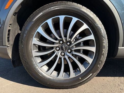 Used 2023 Lincoln Aviator Reserve RWD image 17