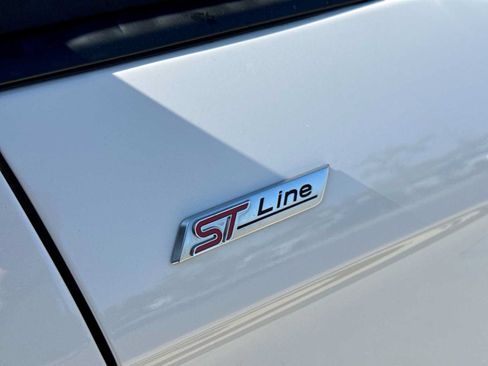 Certified 2023 Ford Edge ST-Line AWD/4WD image 14