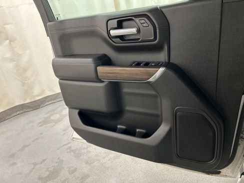 Used 2021 Chevrolet Silverado 1500 LT w/ LPO, Dark Essentials Package AWD/4WD image 19