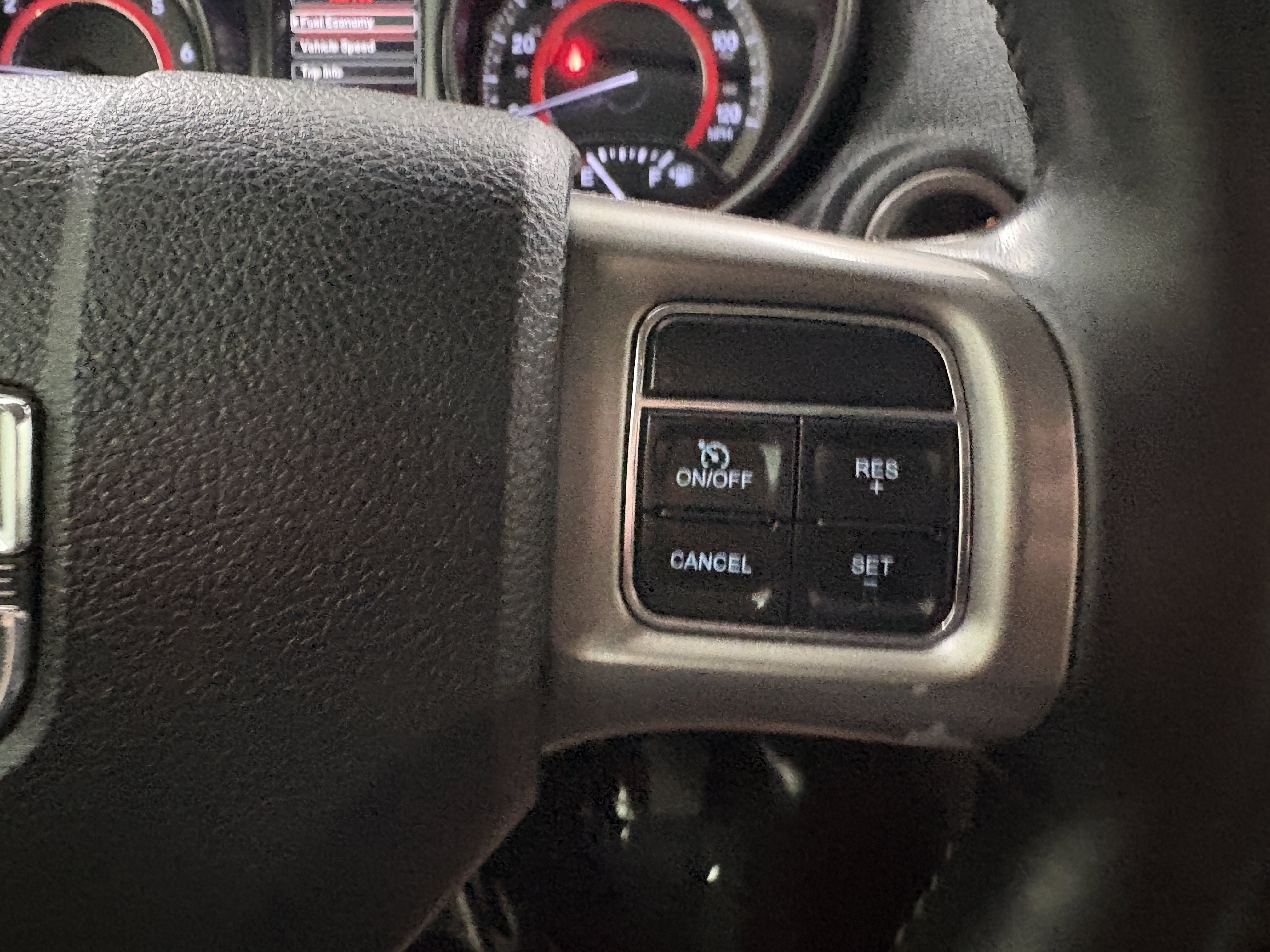 Used 2018 Dodge Journey Crossroad FWD image 30