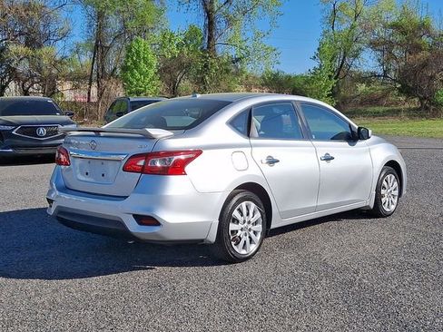 Used 2017 Nissan Sentra SV FWD image 6