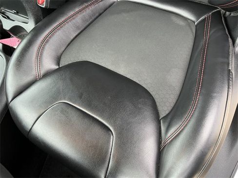 Used 2022 Jeep Cherokee Trailhawk image 12