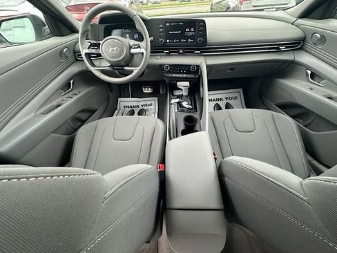 New 2026 Hyundai Elantra Sport image 10