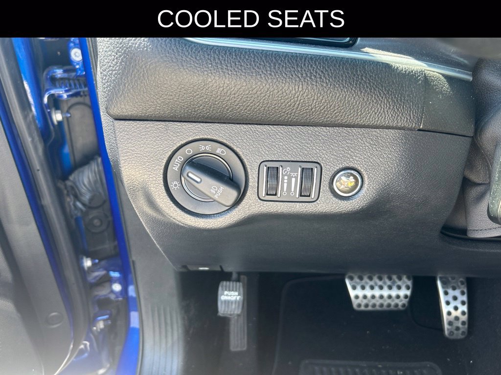 Used 2019 Dodge Challenger R/T Scat Pack w/ Dynamics Package RWD image 15