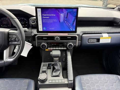 Used 2026 Toyota 4Runner Platinum AWD/4WD image 23