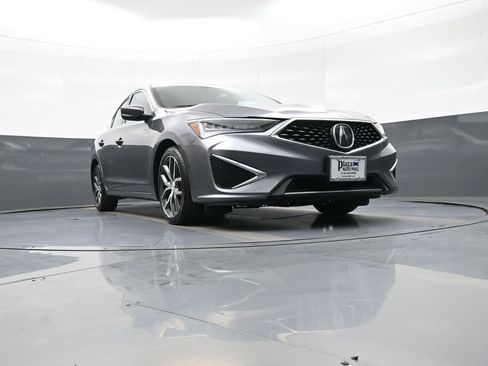 Certified 2022 Acura ILX w/ Premium Package FWD image 27