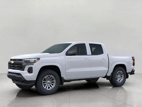 Used 2026 Chevrolet Colorado LT w/ LT Convenience Package AWD/4WD image 2