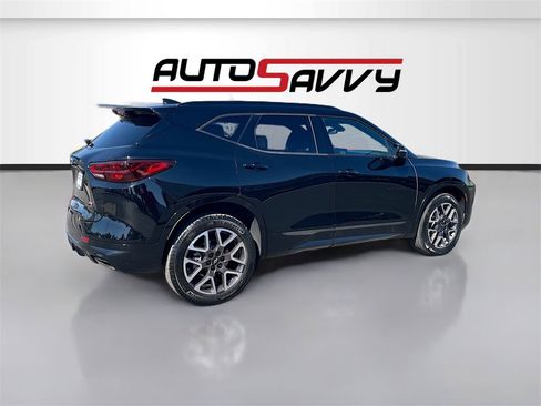 Used 2023 Chevrolet Blazer RS w/ Enhanced Convenience Package image 7
