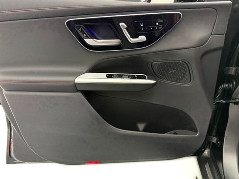 New 2026 Mercedes-Benz GLC 43 AMG 4MATIC image 10