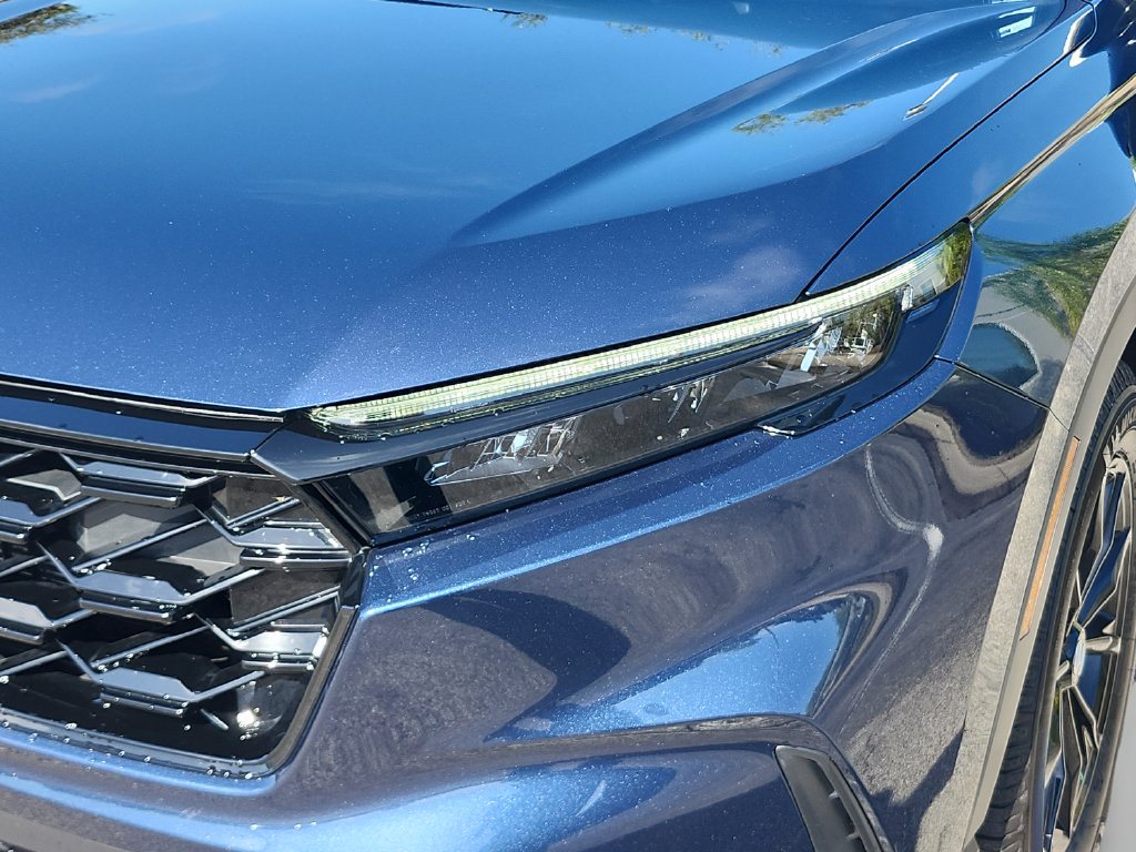 Used 2023 Honda CR-V Sport image 14