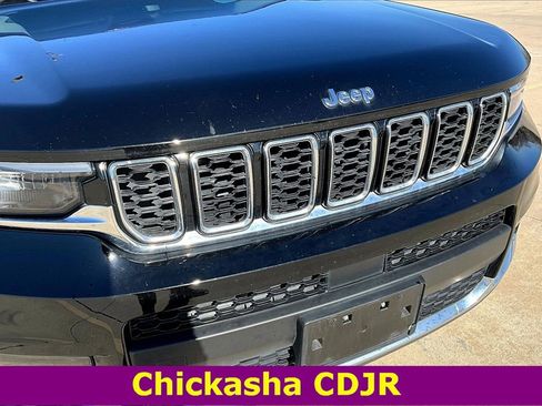 Used 2022 Jeep Grand Cherokee L Limited image 30