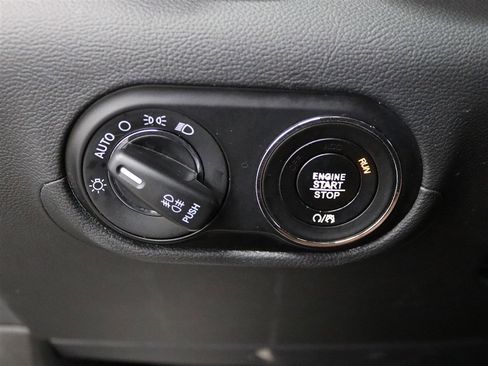 Used 2019 Maserati Levante Q4 image 35