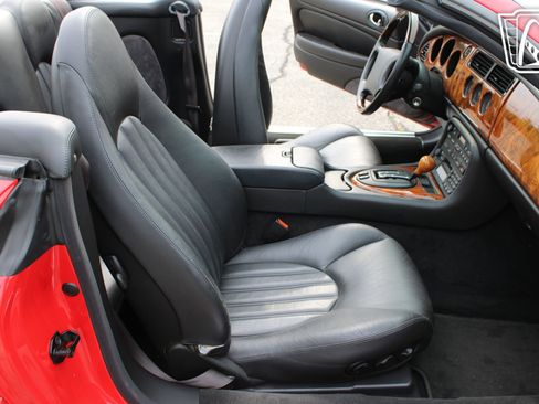 Used 2000 Jaguar XK8 Convertible RWD image 16