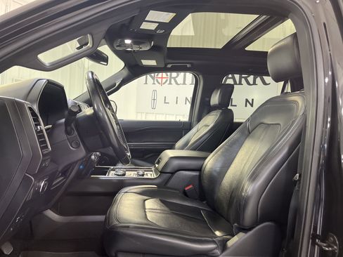 Used 2019 Ford Expedition Max Limited AWD/4WD image 9