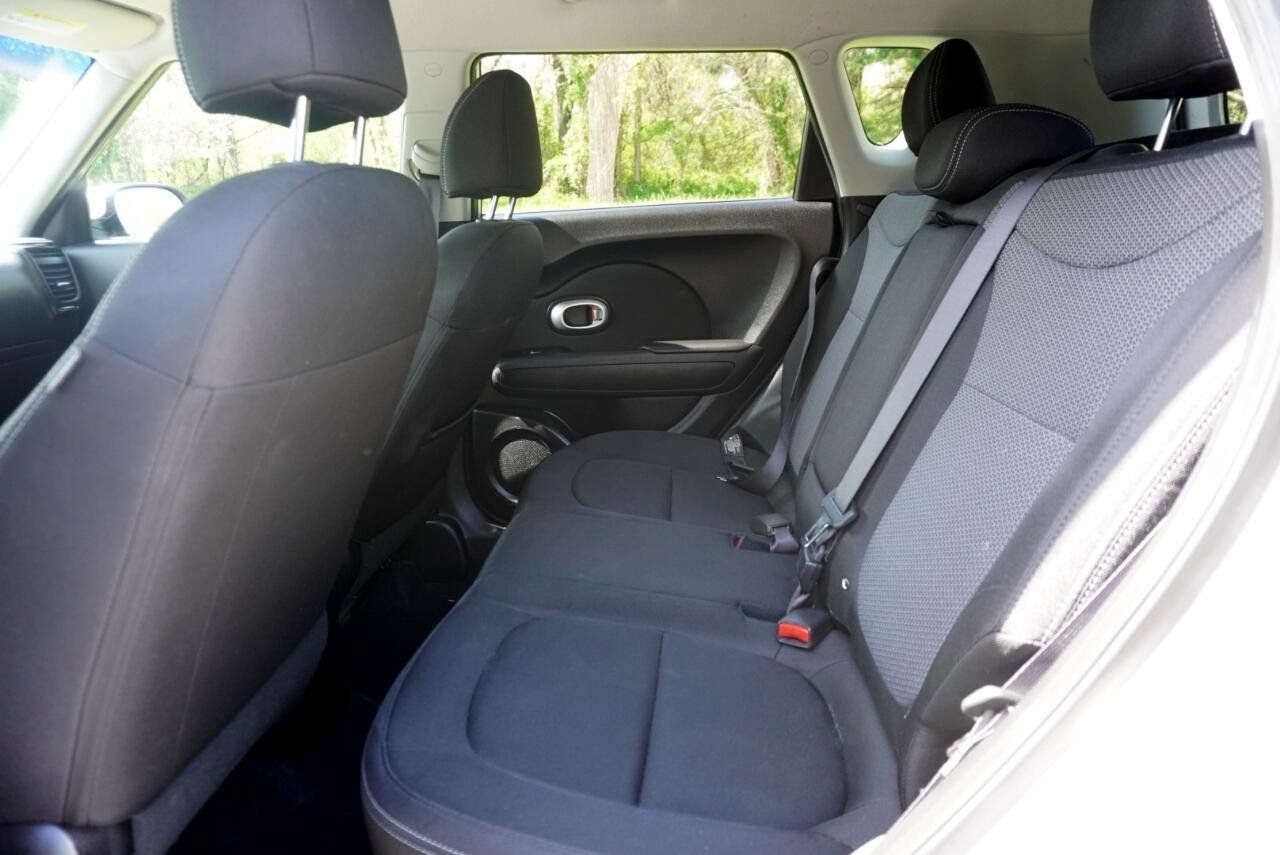 Used 2019 Kia Soul + FWD image 18