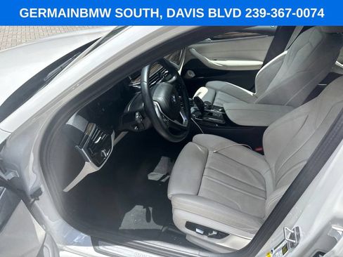 Used 2023 BMW 540i w/ Premium Package RWD image 10