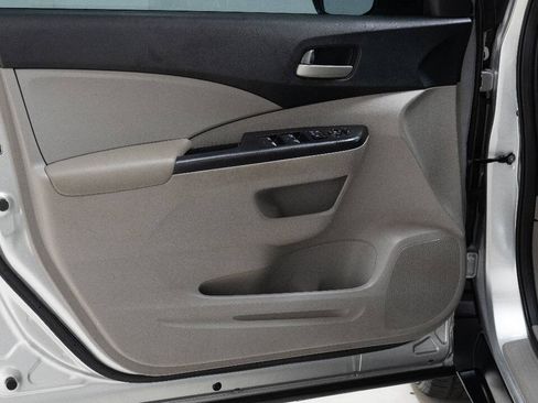 Used 2013 Honda CR-V LX image 17