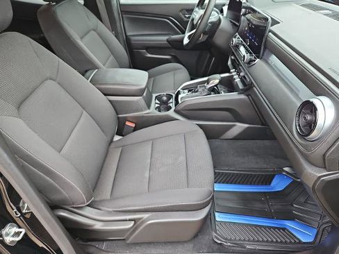 Certified 2024 Chevrolet Colorado LT w/ LT Convenience Package II image 24