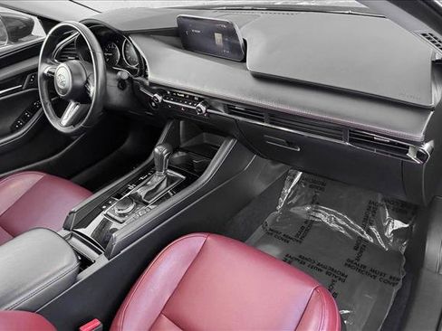 Used 2025 MAZDA MAZDA3 s image 21