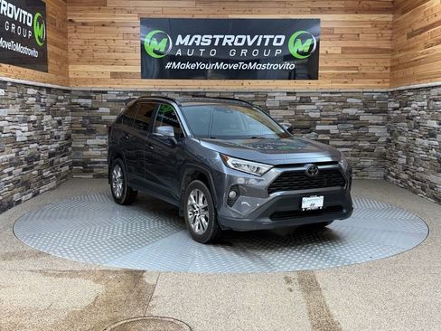 Used 2021 Toyota RAV4 XLE Premium AWD/4WD image 2