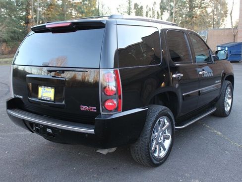 Used 2007 GMC Yukon Denali image 4