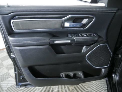 Used 2023 RAM 1500 Laramie AWD/4WD image 17