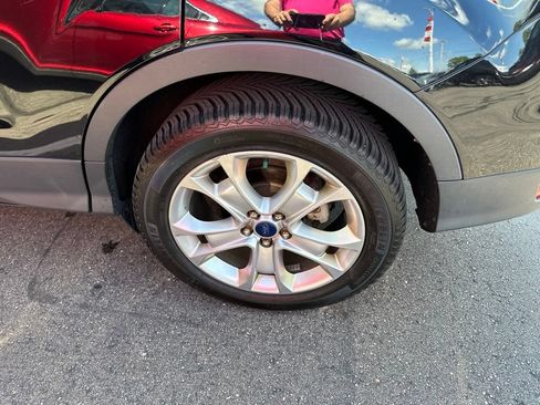 Used 2016 Ford Escape Titanium AWD/4WD image 6