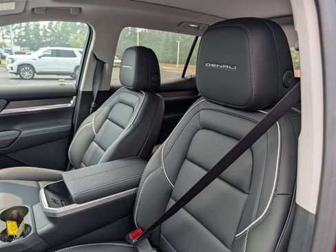 New 2027 GMC Terrain Denali w/ LPO, Floor Liner Package AWD/4WD image 19