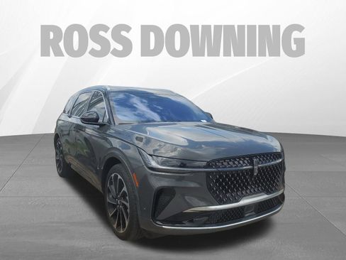 Used 2024 Lincoln Nautilus Black Label AWD/4WD image 3