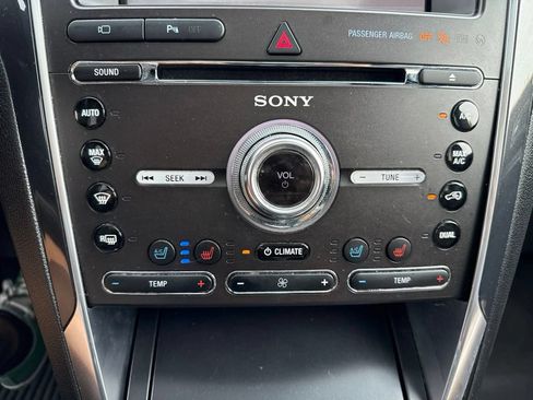 Used 2017 Ford Explorer Sport w/ Equipment Group 401A AWD/4WD image 15