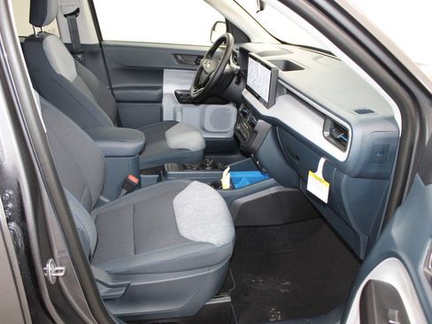 New 2026 Ford Maverick XLT w/ XLT Luxury Package FWD image 26