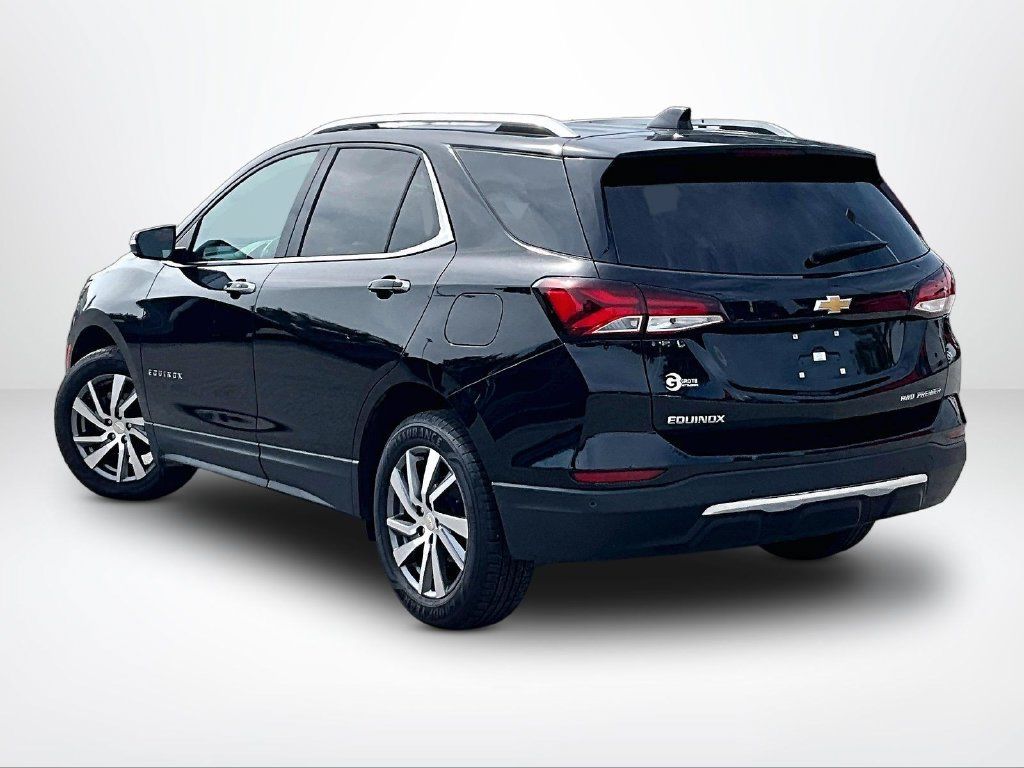 Used 2023 Chevrolet Equinox Premier AWD/4WD image 14
