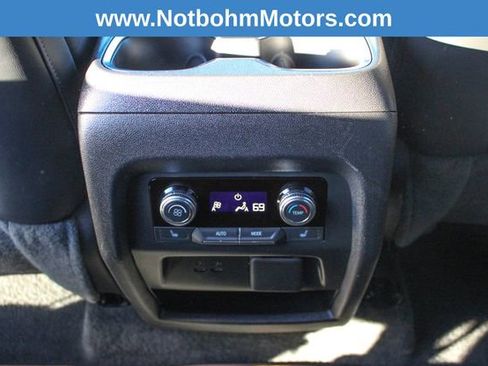 Used 2024 GMC Acadia AT4 image 15