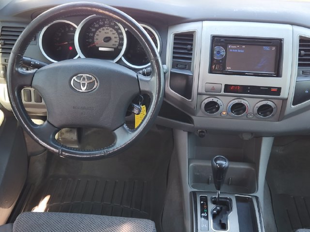 Used 2005 Toyota Tacoma PreRunner RWD image 25