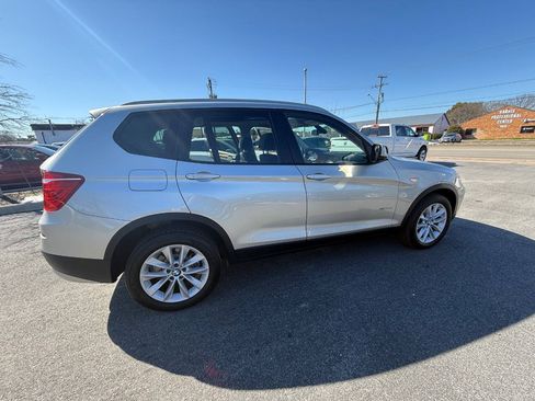Used 2011 BMW X3 xDrive28i AWD/4WD image 27