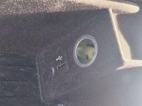 Used 2018 BMW 530i xDrive w/ Premium Package image 32