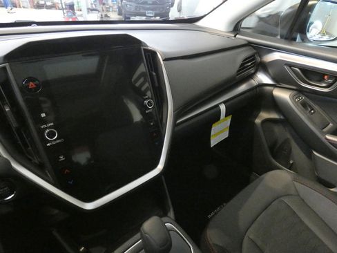 Used 2025 Subaru Impreza 2.0i Sport AWD/4WD image 11