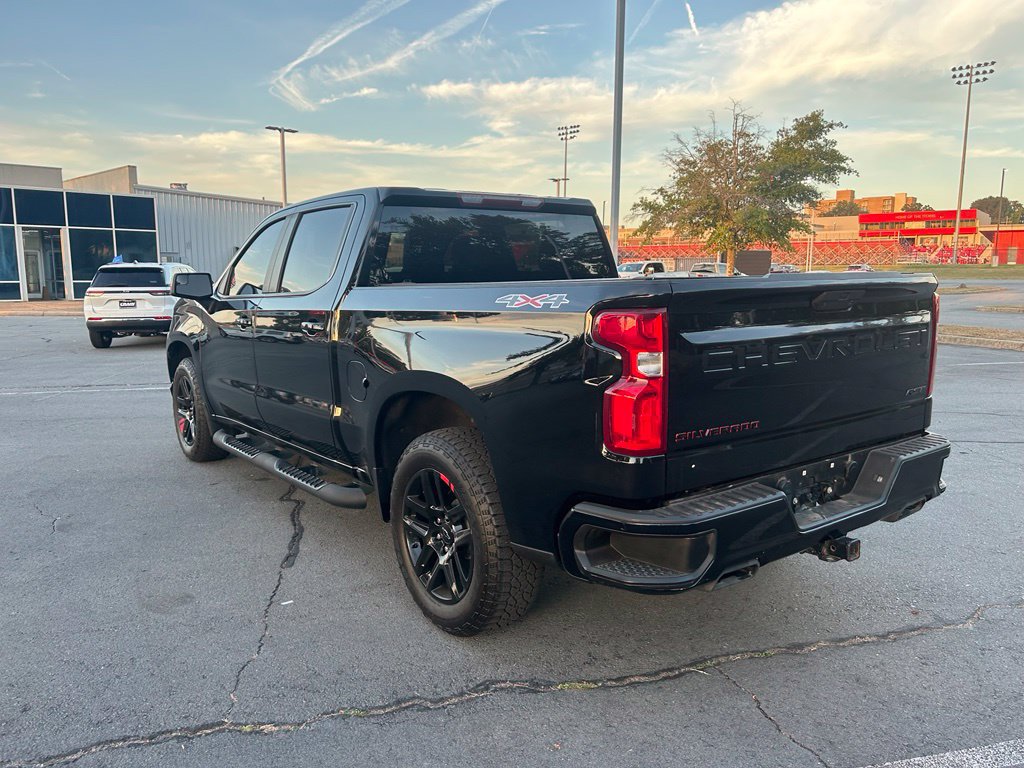 Used 2021 Chevrolet Silverado 1500 RST w/ Redline Edition AWD/4WD image 5