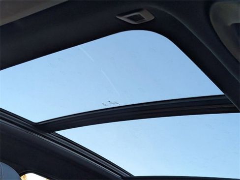 Used 2023 BMW X3 xDrive30i w/ Premium Package image 13